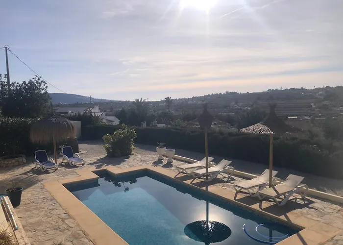 Lovely Appartment \'Solana\' With Big Garden, Nice Pool