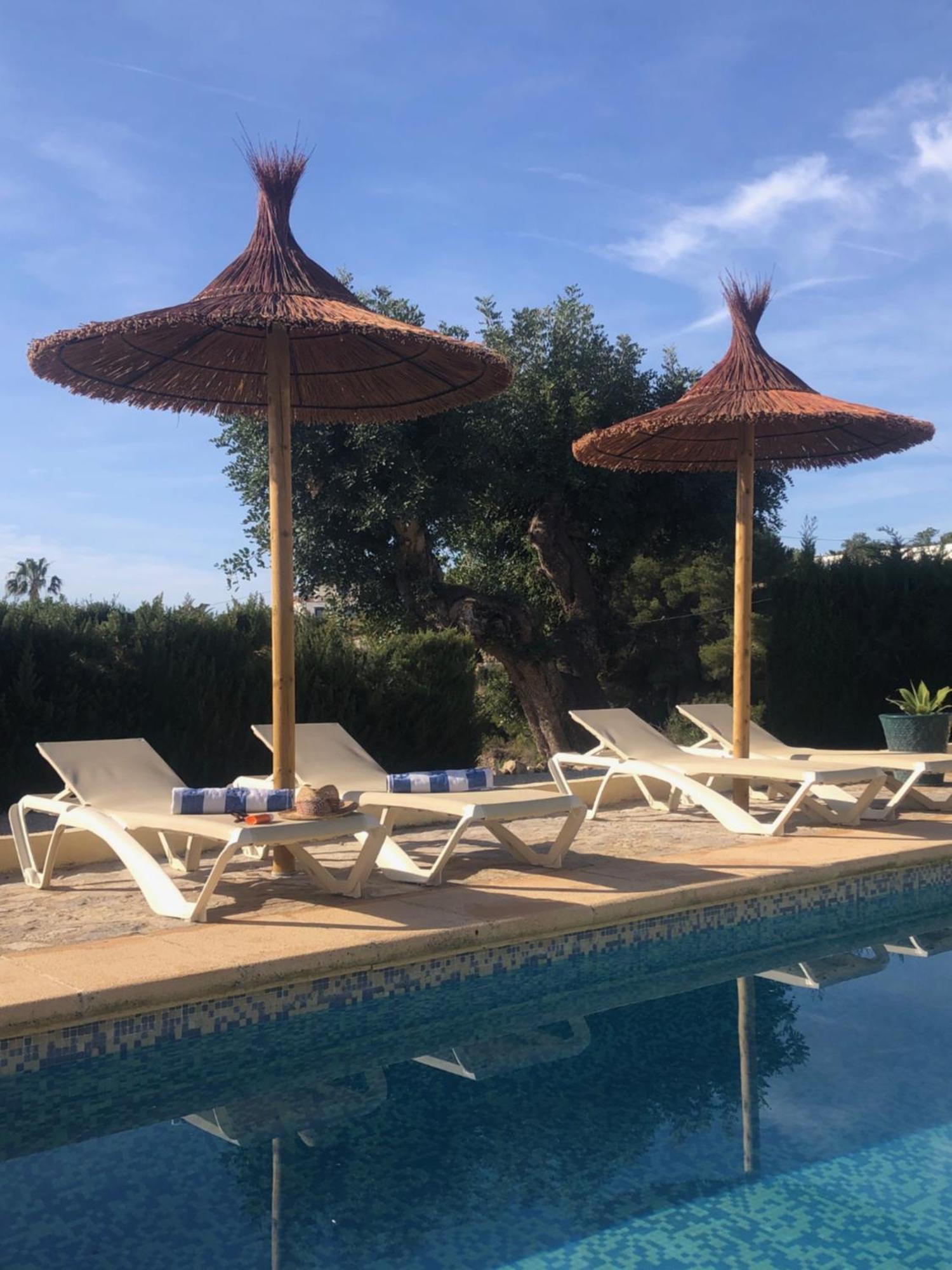 Lovely 'solana' With Big Garden, Pool Teulada